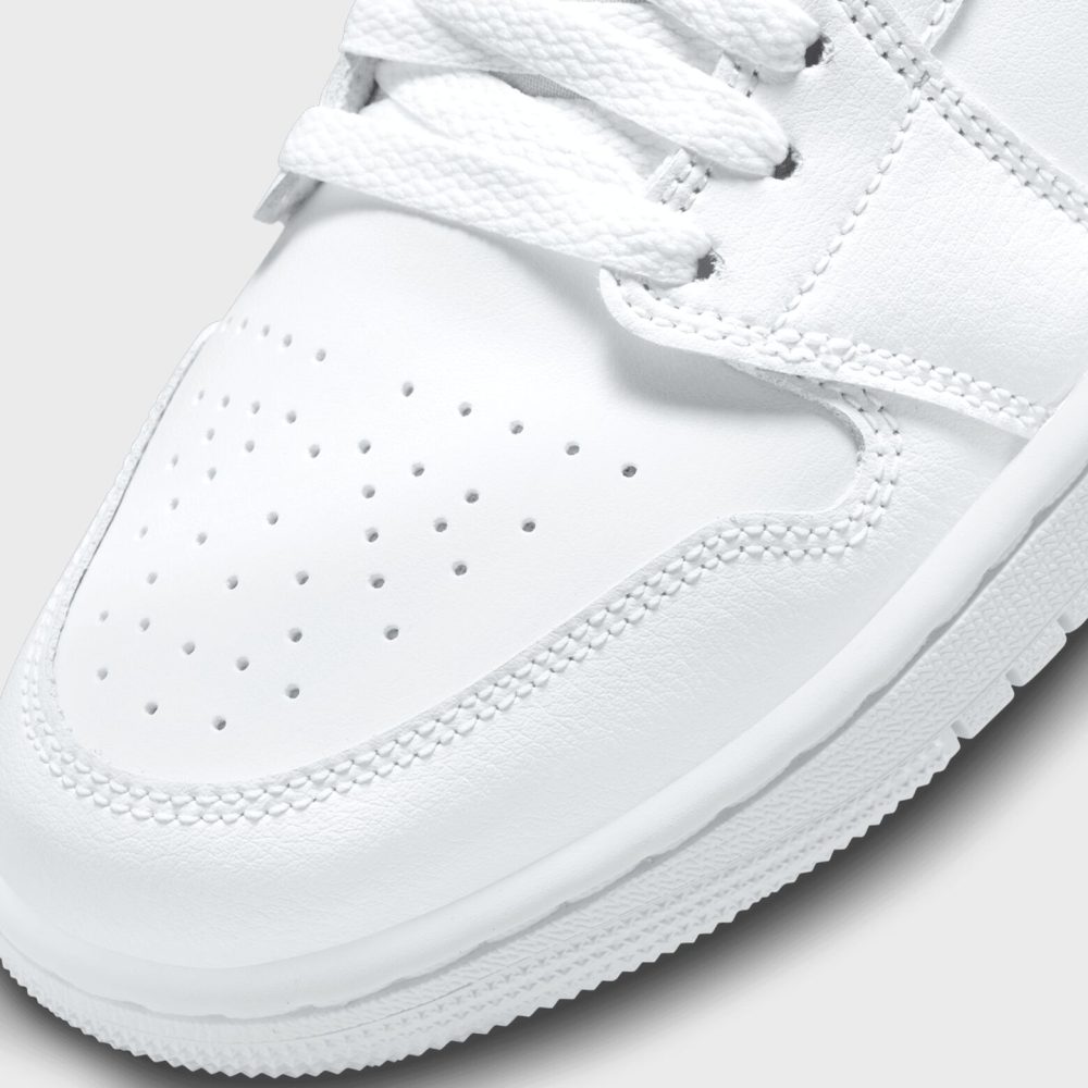 WMNS Air Jordan 1 Low - Image 7