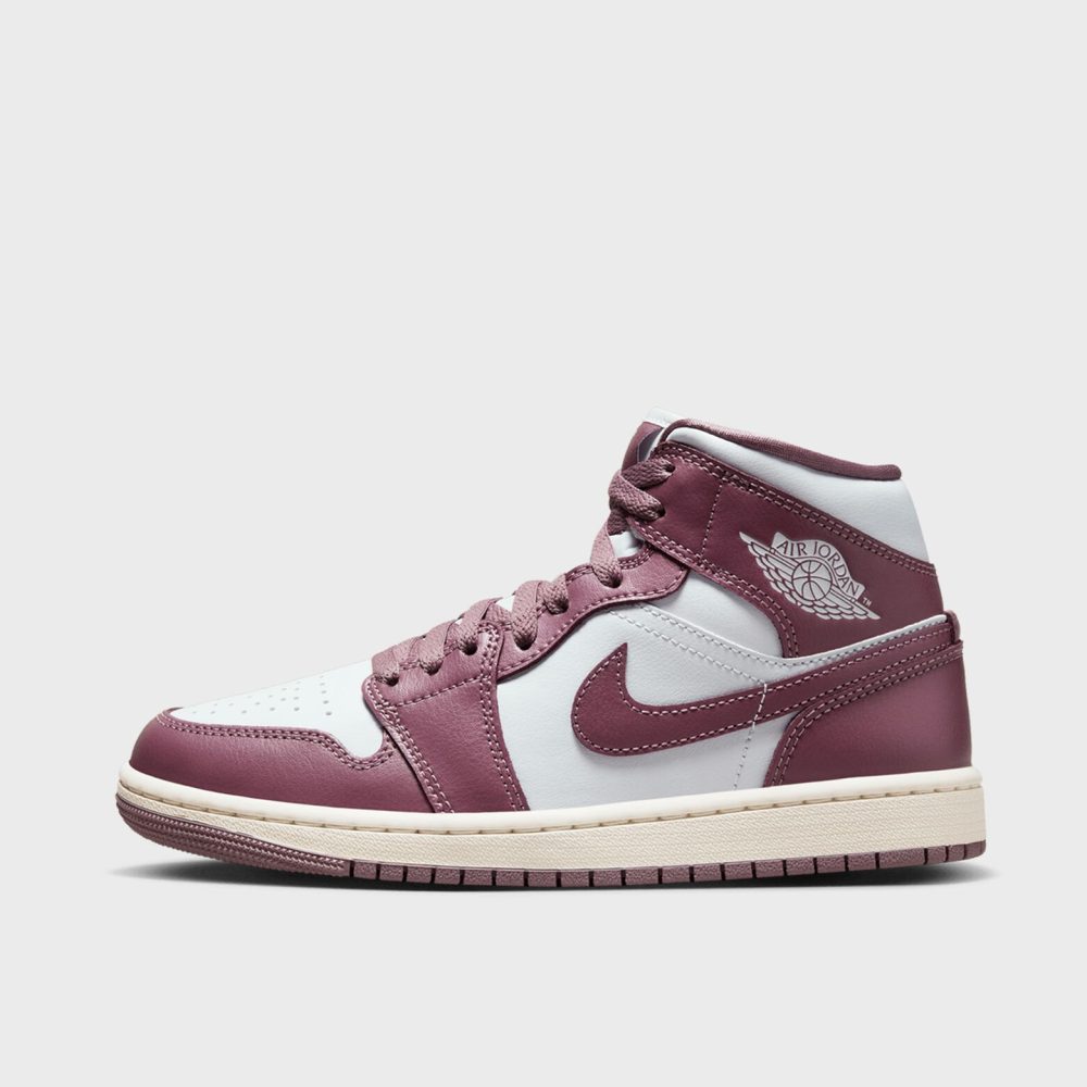 WMNS Air Jordan 1 Mid