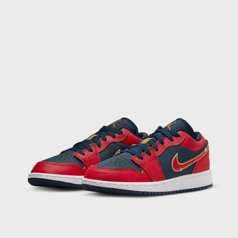 Air Jordan 1 Low SE (GS) - Image 4