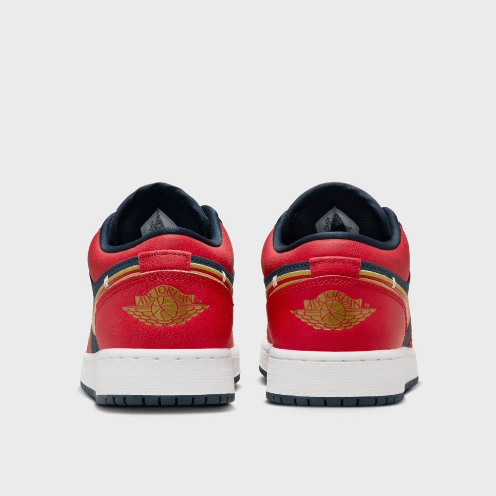 Air Jordan 1 Low SE (GS) - Image 5